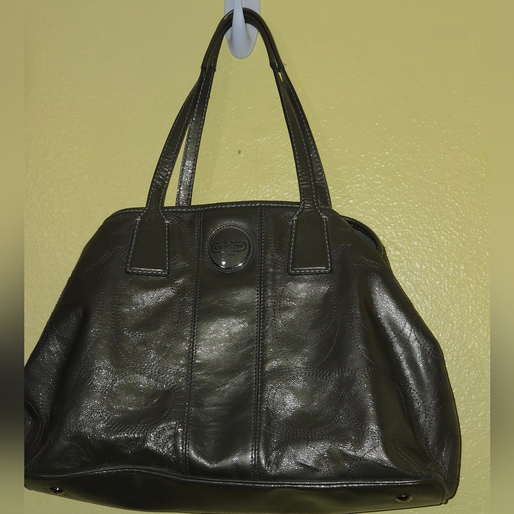 Coach Silver /Gray Kiss Lock Satchel Handbag